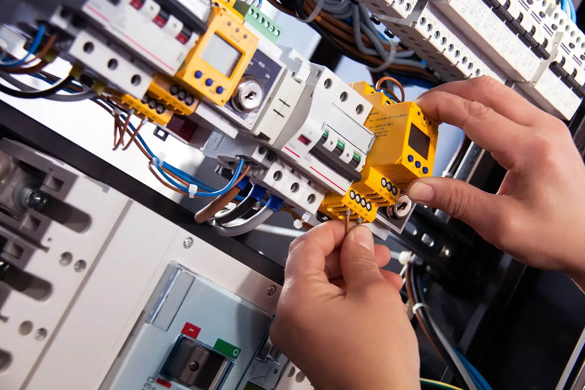 Certified electricians in Plumstead